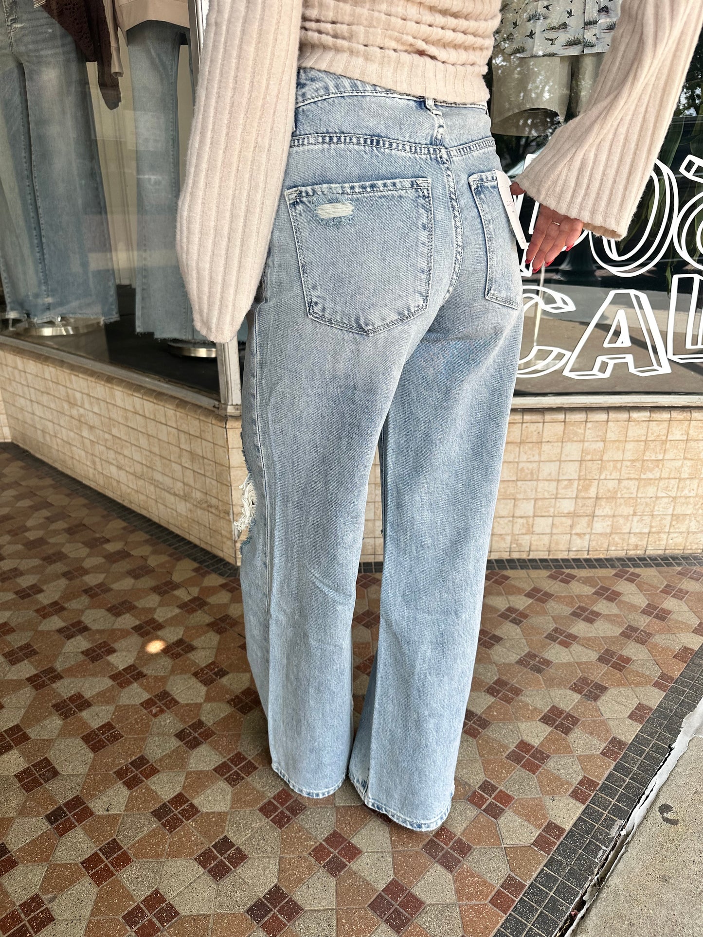 Outdone Super High Rise Jeans