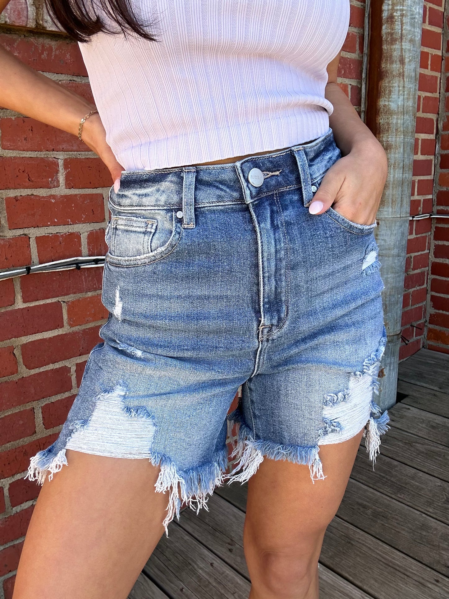 Outdoor living shorts